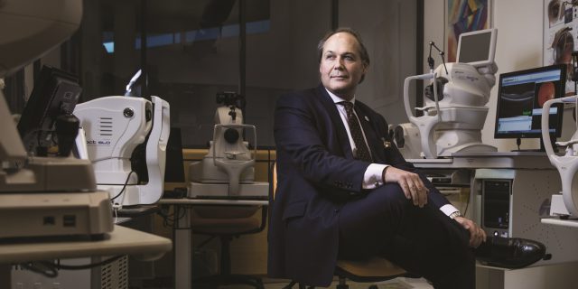 Prof. Paulo Edwardo Stanga – The man behind the world’s first bionic eye transplant